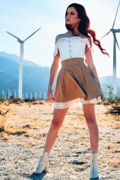 Korsett-Oberteil Mit Geradem Ausschnitt Und Schulterfreien Ärmeln, Baumwolle, Weiß -Corset Story CSFT101 Customerpic June2021 7 5978f39e 2aff 4d1b a9c5 79ac4c4bae58