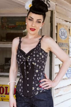 Vintage Gestyltes Gänseblümchen Überbrust Korsett -Corset Story FTS086 December 2020 website 5 a9e576e7 435c 4f8c 9f7b f09cf4263ea8